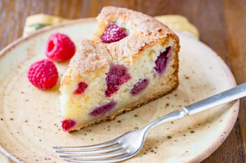Пирог с малиной – 6 рецептов вкусного приготовления