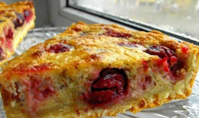 Пирог с замороженными ягодами - 10 рецептов приготовления пошагово - 1000.menu