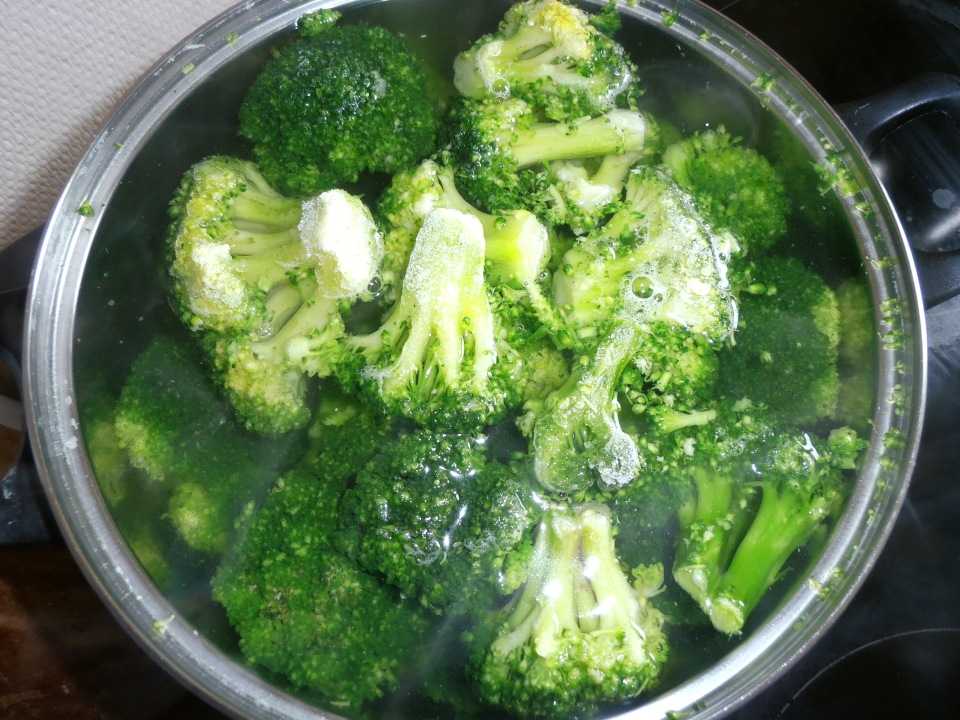 Брокколи: 6 секретов готовки, чтобы внутри остались все витамины