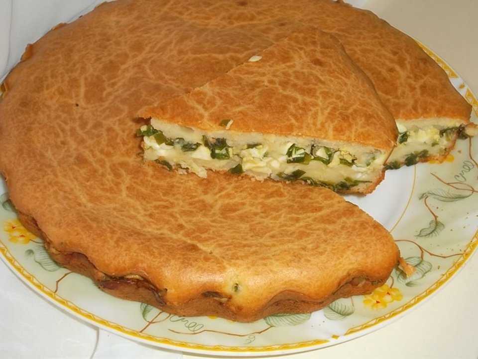 Пирог с зеленым луком и яйцом. рецепт с фотографиями