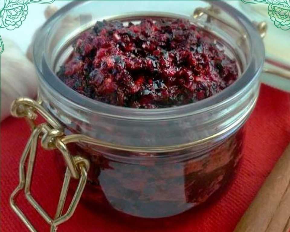 Заготовка черноплодной рябины: рецепты приготовления на зиму