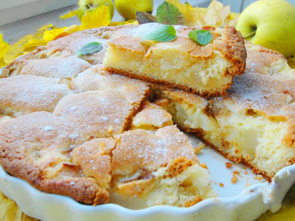 Пирог с грушами в духовке: самые вкусные рецепты