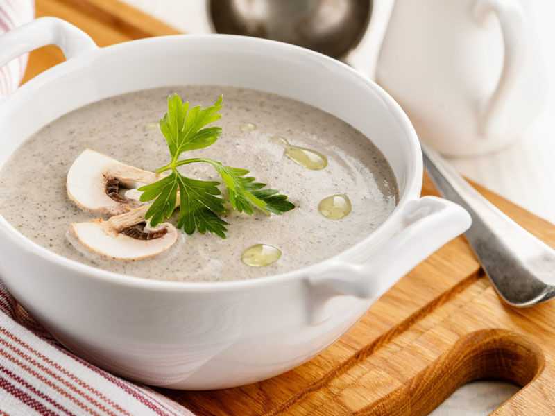 Грибной сливочный суп из шампиньонов и плавленого сыра рецепт с фото пошагово