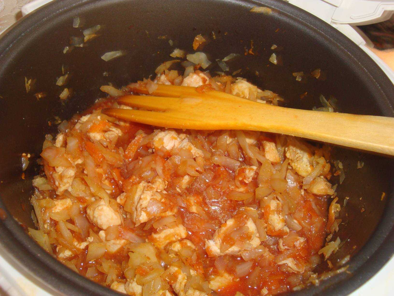 Тушеная капуста рецепт с мясом в мультиварке пошаговый фото